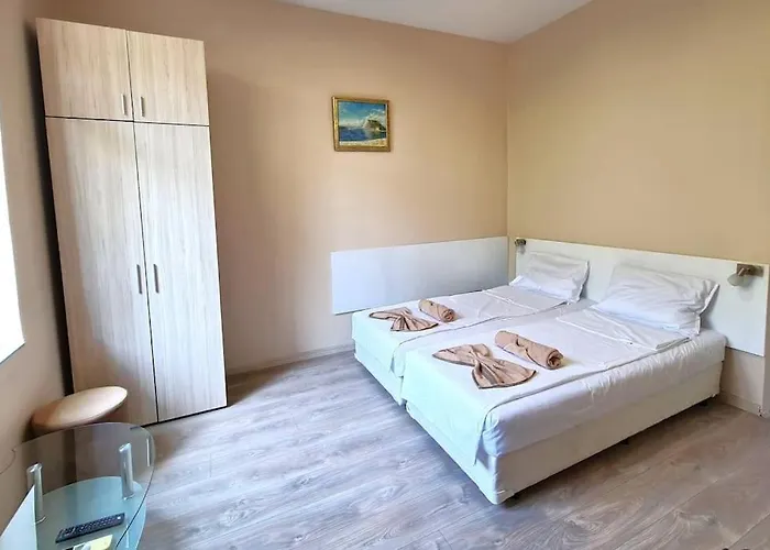 Mateo Center Apartment *